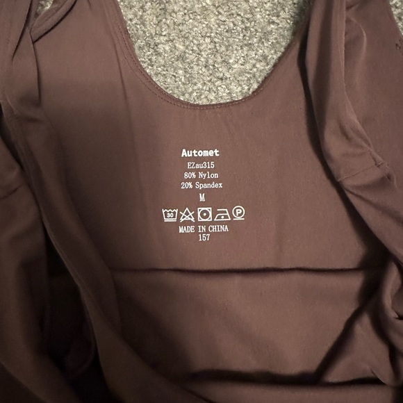 Workout romper - Picture 3 of 4